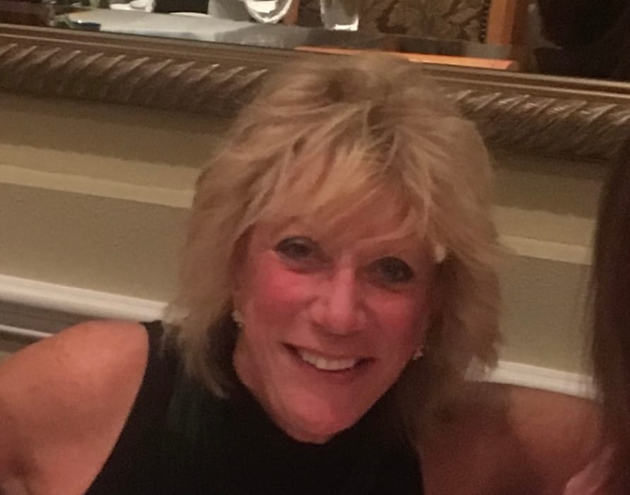 Photo of Laurie Zelen