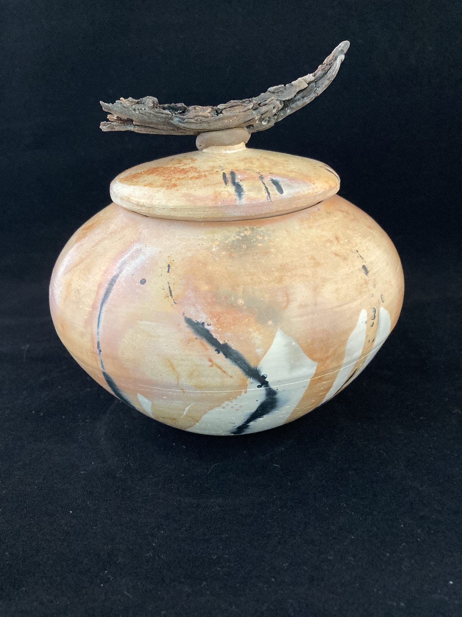 Pottery artwork by Wilma Kroese